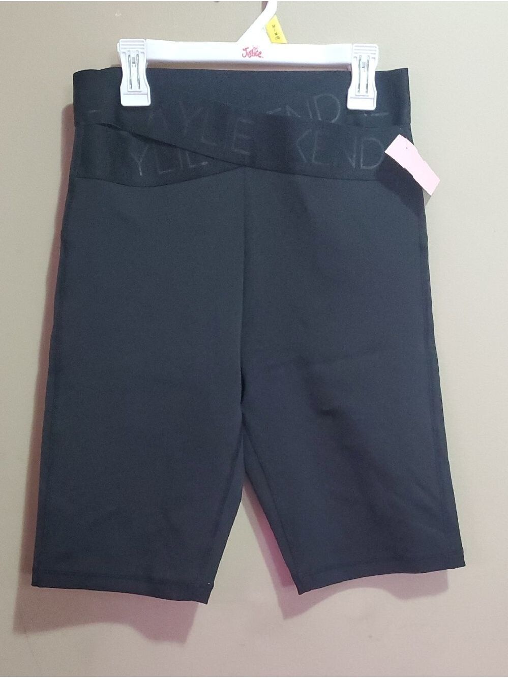 Kendall And Kylie High-Waist Black Women’s Athletic Shorts Size Medium